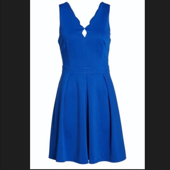 SALE!!! LOWEST PRICE!!! NWT. V-Neck Flare Dress - Picture 2 of 5